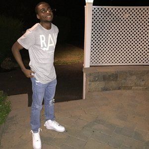 Meet your Posher, Gary