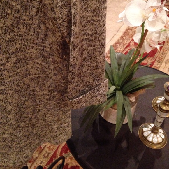 Urban Outfitters Knitted Sweater - Picture 4 of 4