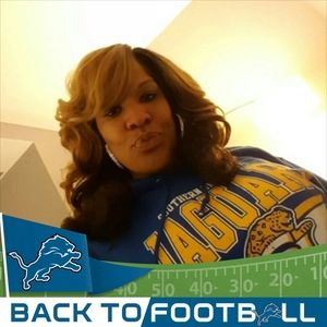 Meet your Posher, Lanese