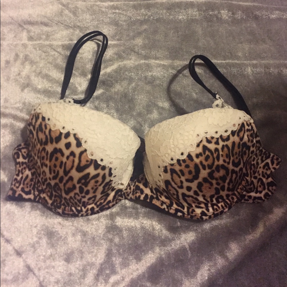 Victoria Secret Bra 34B