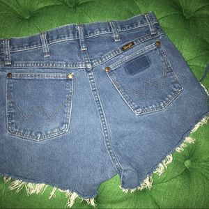 Wrangler Cutoffs