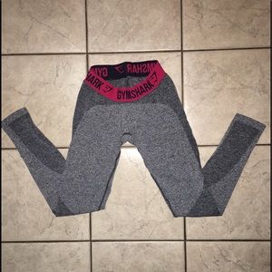 Gymshark V2 Flex Leggings on XS