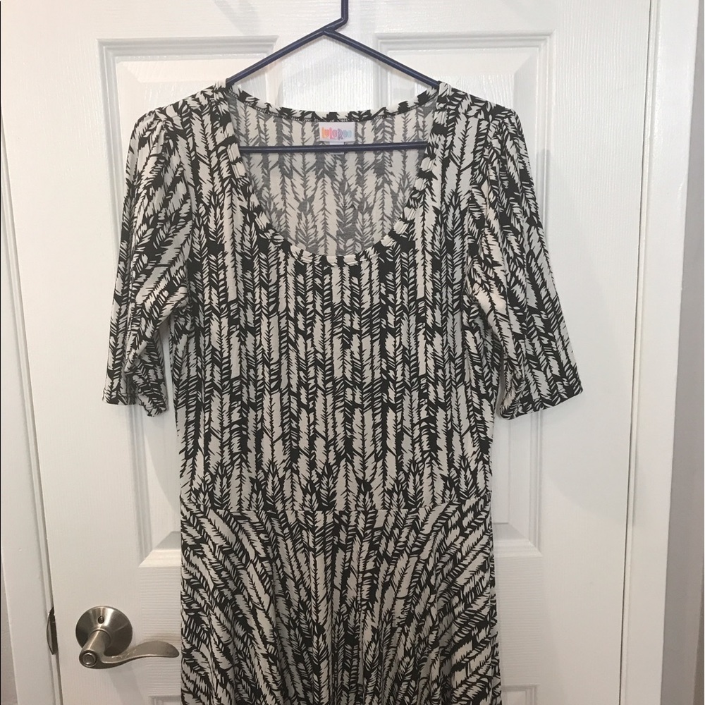 LuLaRoe large Nicole