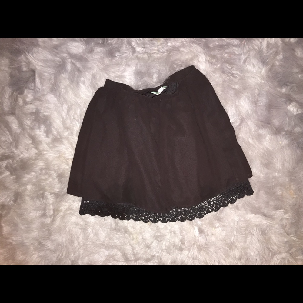 Black skirt