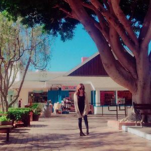 Meet your Posher, Ji