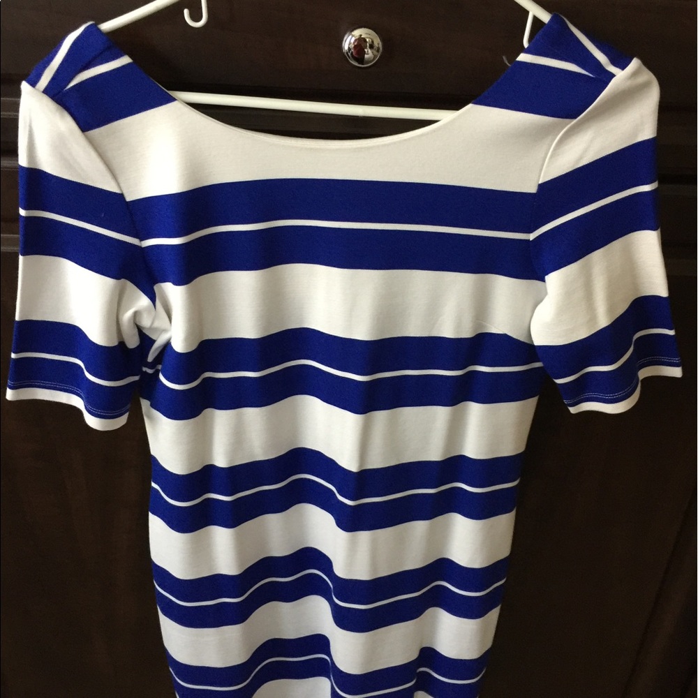 Banana republic nwt striped dress