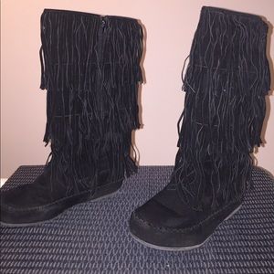 Fringe Boots