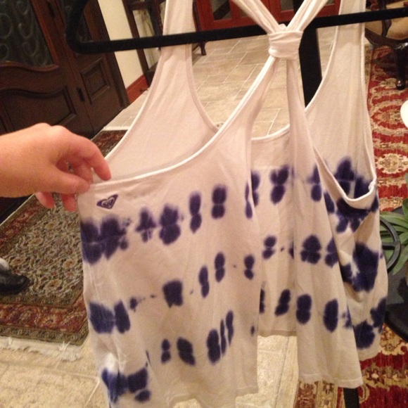 BRAND NEW Roxy Tank Top! - Picture 3 of 4