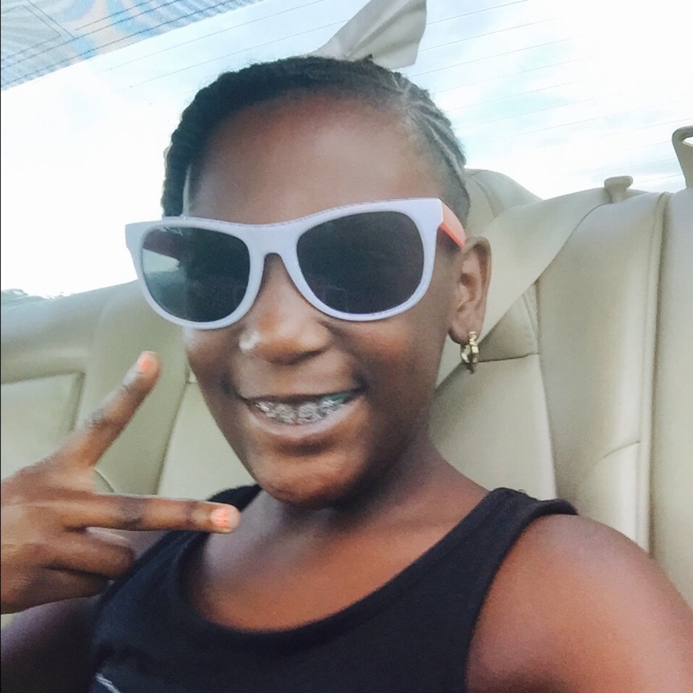 Meet your Posher, Belinda