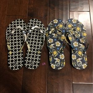Vera Bradley flip flops(2)NWOT