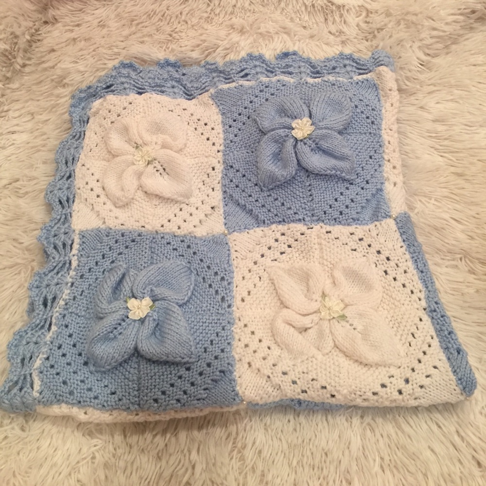 ✨HP✨Beautiful baby blanket knitted by me 💞