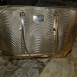 Meet your Posher, Jannette