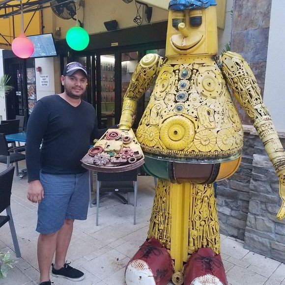 Meet your Posher, Jonathan - Picture 1 of 1