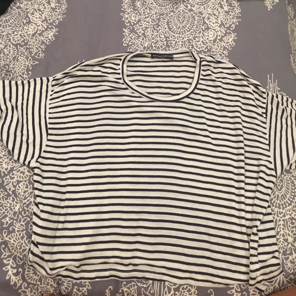 Brandy melville t shirt
