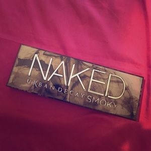 Naked Urban Decay Smoky Palette