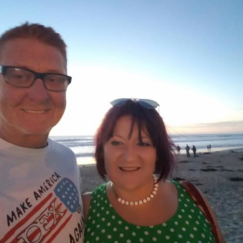 Meet your Posher, Lema