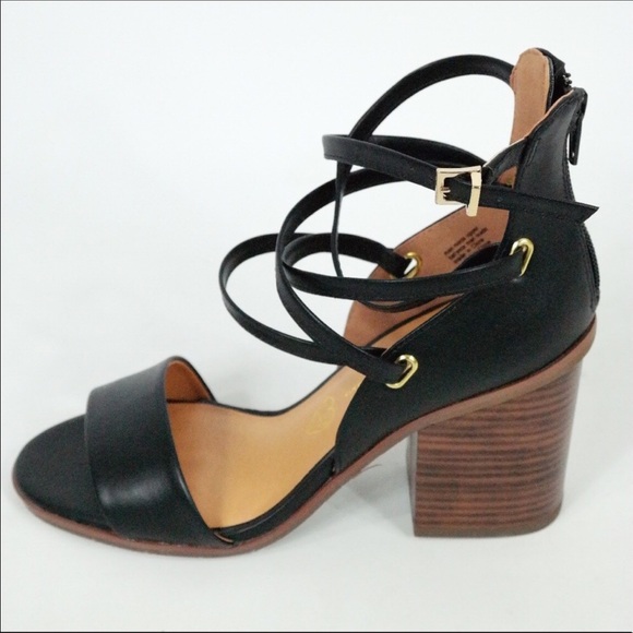 Strappy Block Heel Sandals - Picture 7 of 8