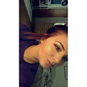 Meet your Posher, Bethany