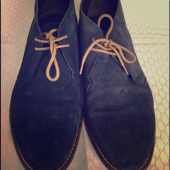 Hugo Boss size 10 chukka mid