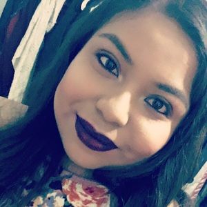 Meet your Posher, Alba