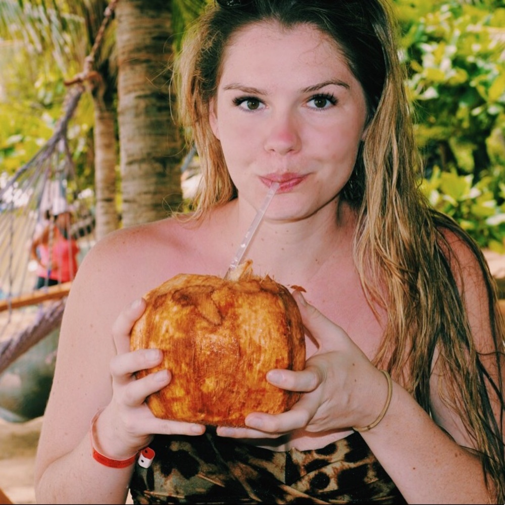 Meet your Posher, Claire