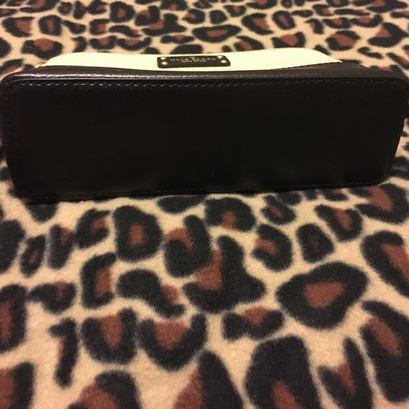 Kate Spade Purse And Matching Wallet - Picture 7 of 7