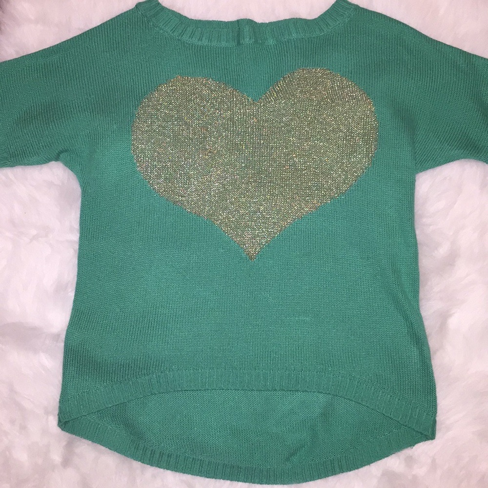 Turquoise heart top