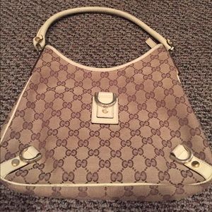 Gucci tan satchel
