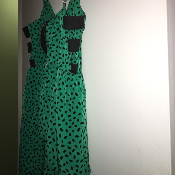 Green Party mini Dress - Picture 3 of 3