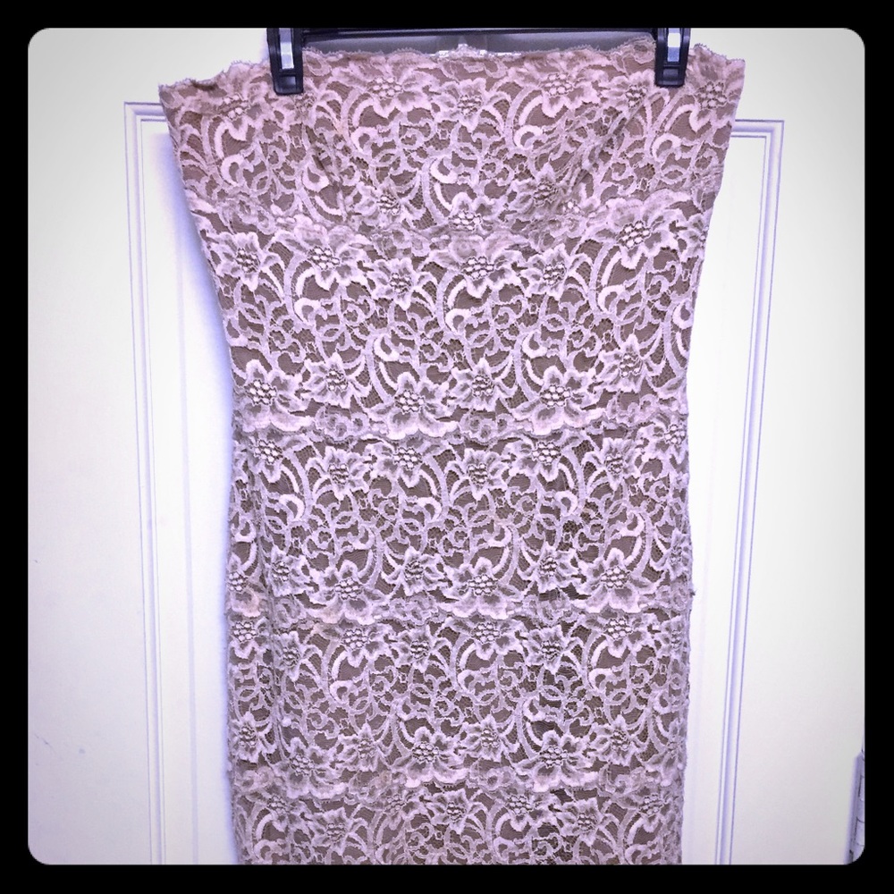 BEAUTIFUL Strapless Lace Dress