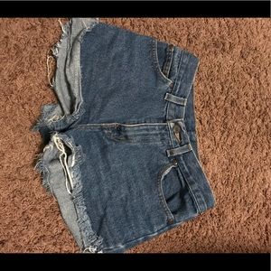 Distressed high waisted shorts