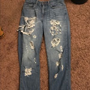 Distressed boyfriend jeans