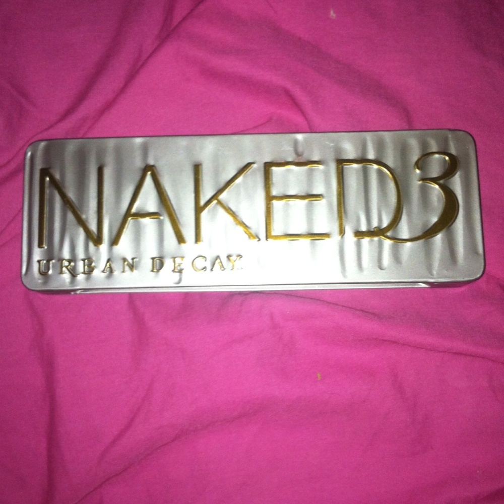 Urban decay naked 3