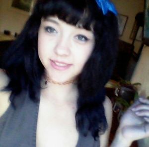 Meet your Posher, Linette