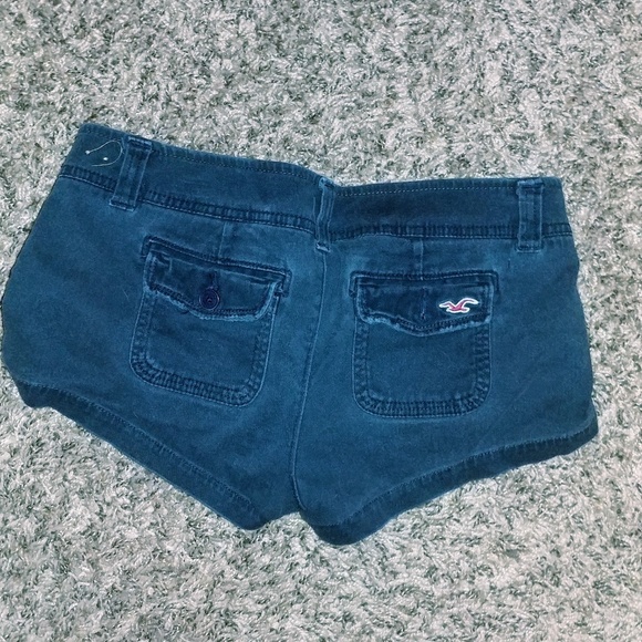 Hollister shorts - Picture 2 of 3