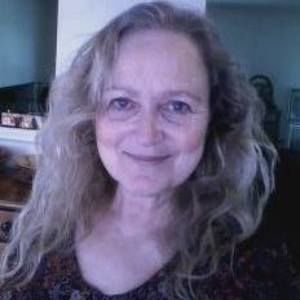 Meet your Posher, Winona