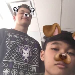 Meet your Posher, Sebastian