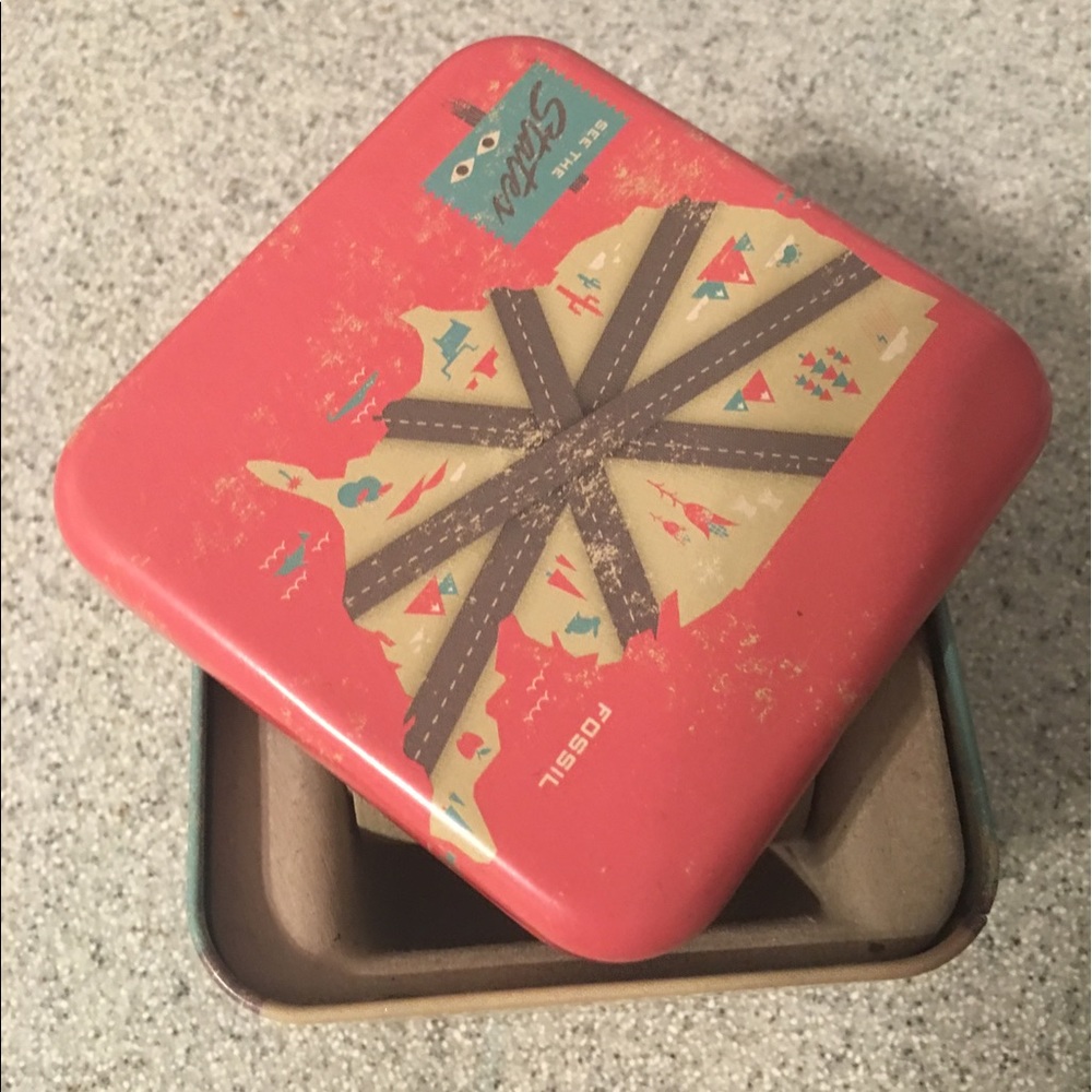 Fossil tin