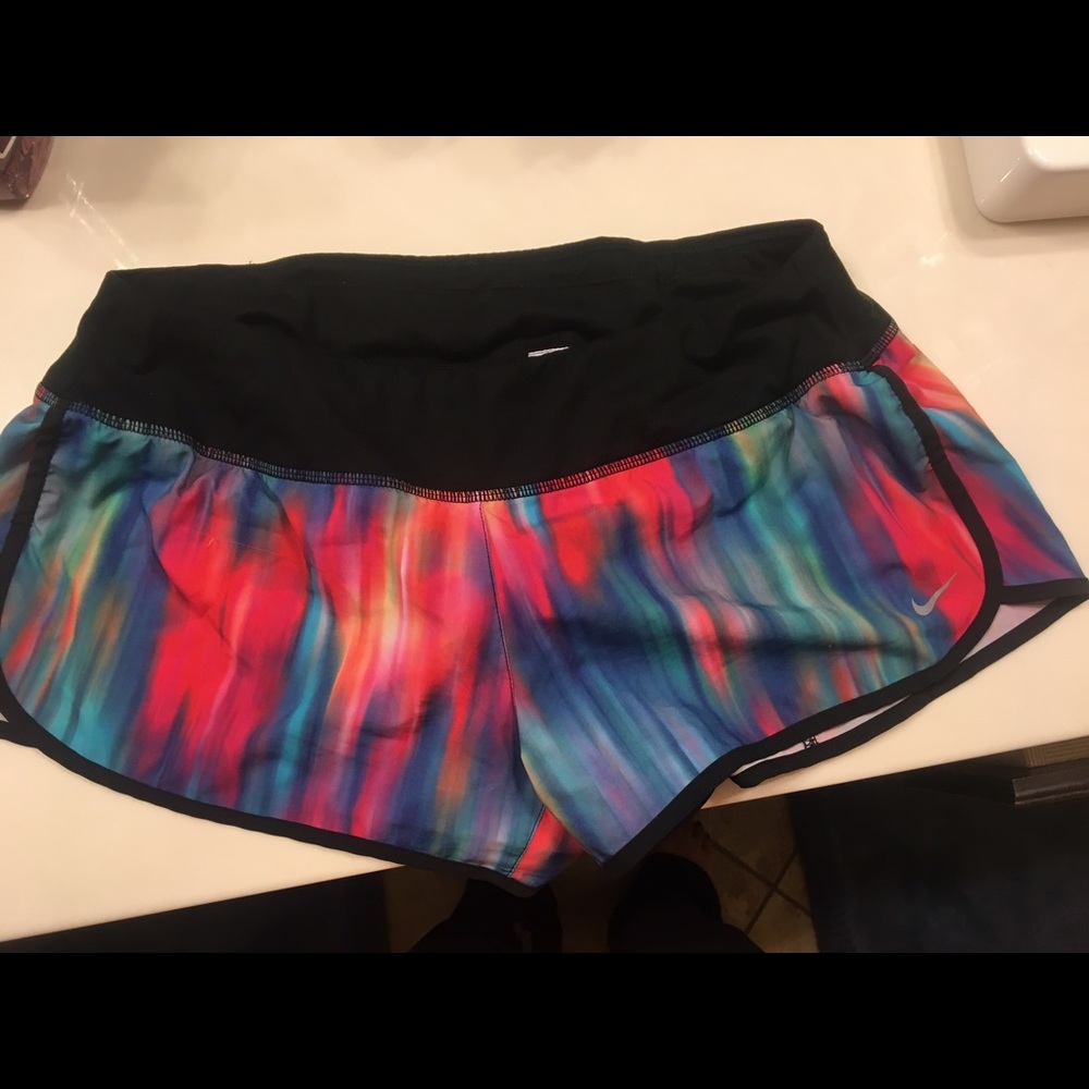 Nike Women's Printed Rival Rainbow Shorts