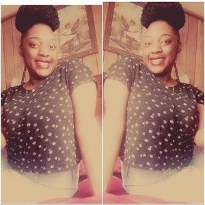 Meet your Posher, Eirinique