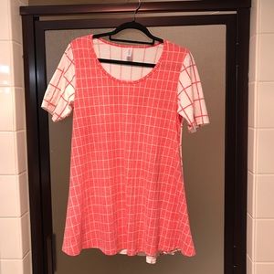 LuLaRoe, Perfect T, Small. Never Worn, w/o tags