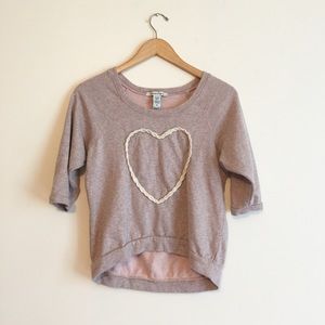 🔴4/$10 American Rag heart sweater size SMALL