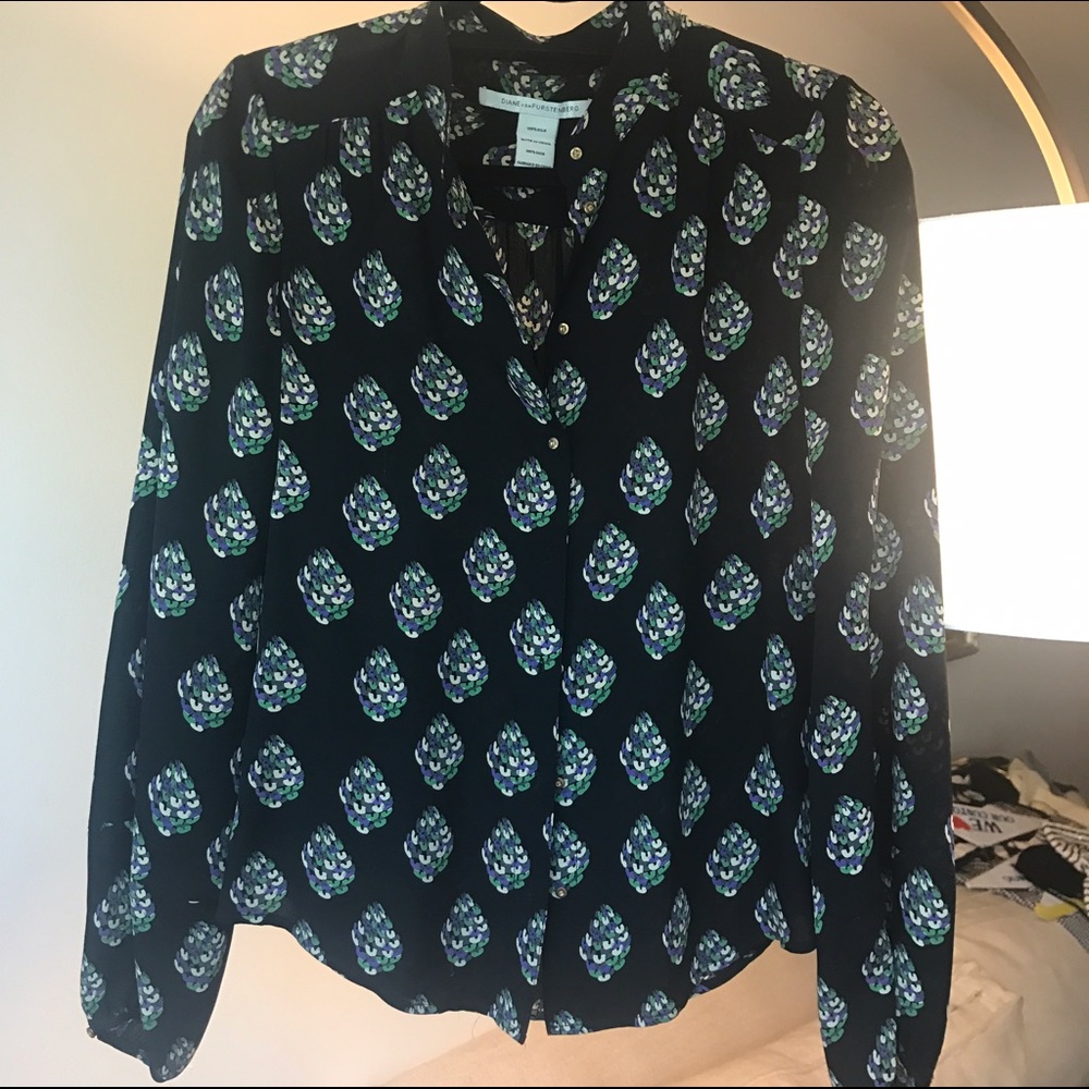 Diane von furstenberg long sleeve silk shirt sz 4
