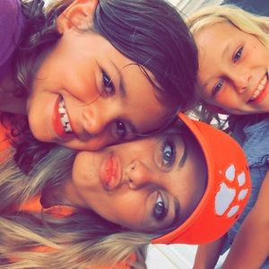 Meet your Posher, Maggie