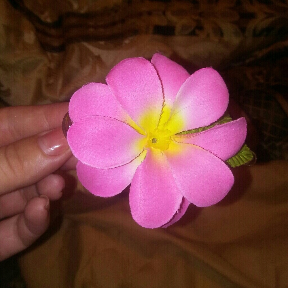 Plumeria hair clip