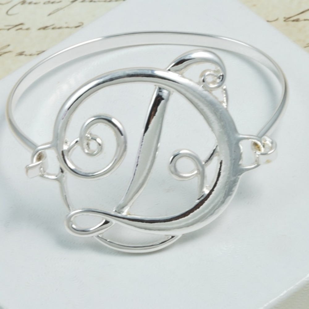 Fashion silver Initial bracelet d new