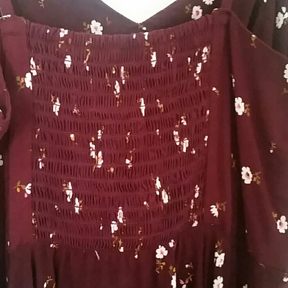 Dress - Picture 2 of 4