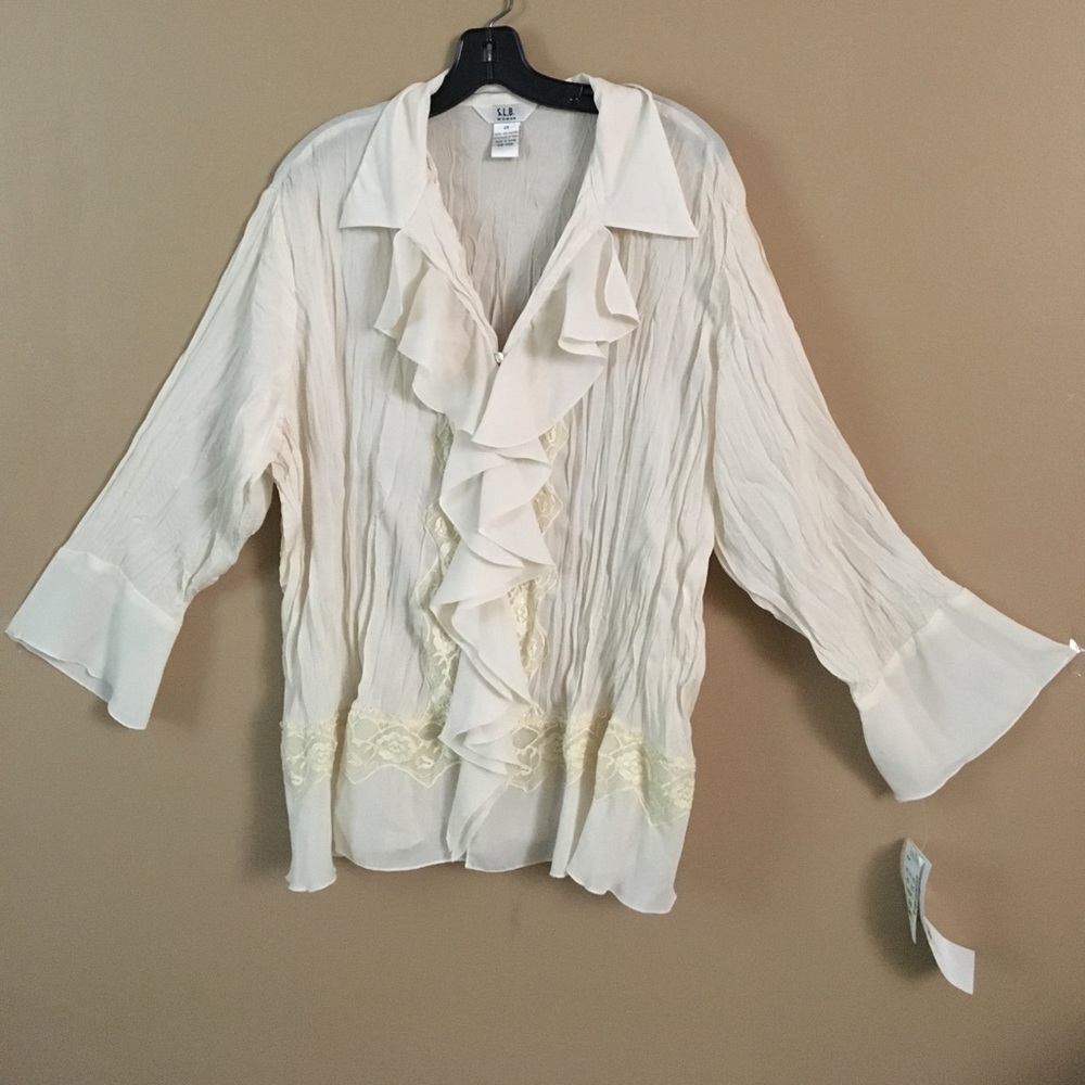 ‼️‼️‼️S.L.B. Women ruffled blouse