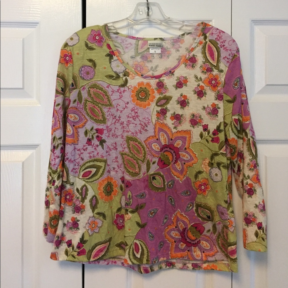 Women's Large Floral Top