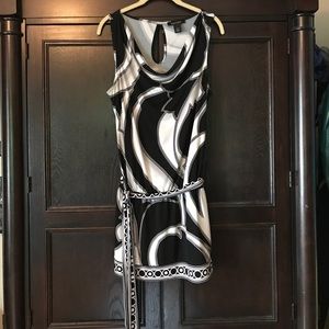 White House black market sleeveless top